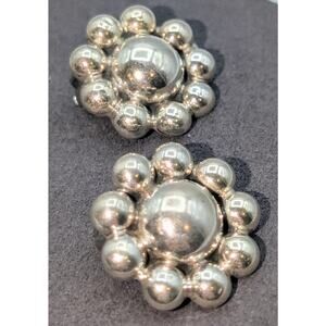 Vintage Taxco 925 Sterling Silver Domed Beaded Flower Clip On Earrings 13.19g